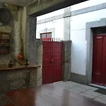 Casa Da Ponte Do Arrocho Farm stay Loriga