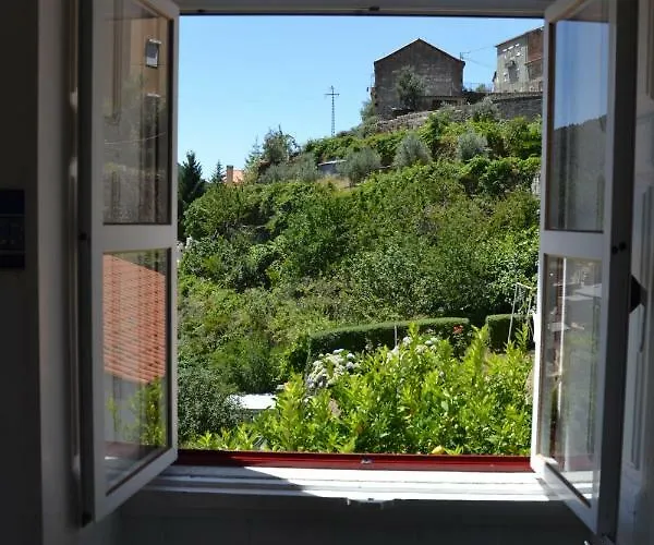 Casa Da Ponte Do Arrocho בית חווה לוריגה